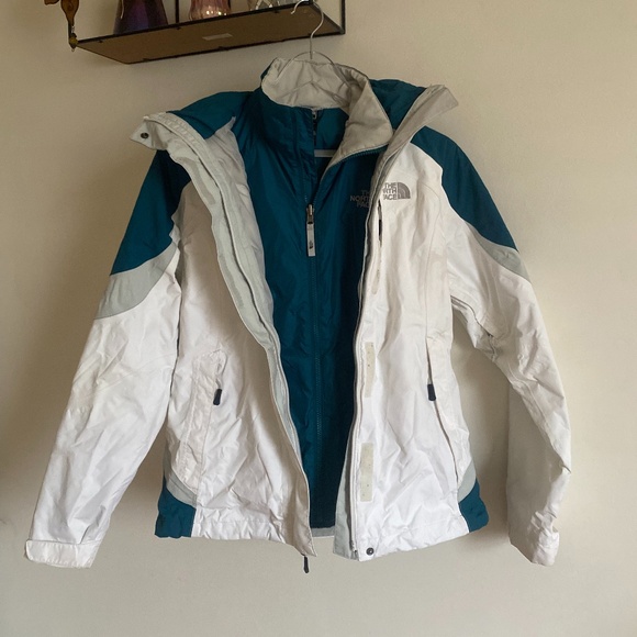 🪞 NEW north face waterproof 2 in 1 lined puff zip front women’s jacket coat - Picture 9 of 9